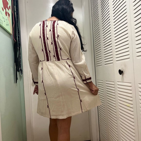 Women’s midi dress CROCHET TRIM DETAILS 3/4 SLEEVE - Picture 10 of 11